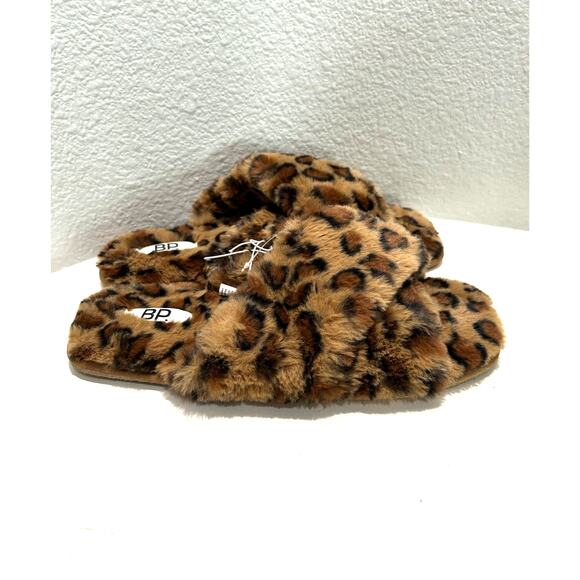 BP Slippers NEW $29 Faux Fur Animal Print Cross Band Open Toe - Picture 3 of 8